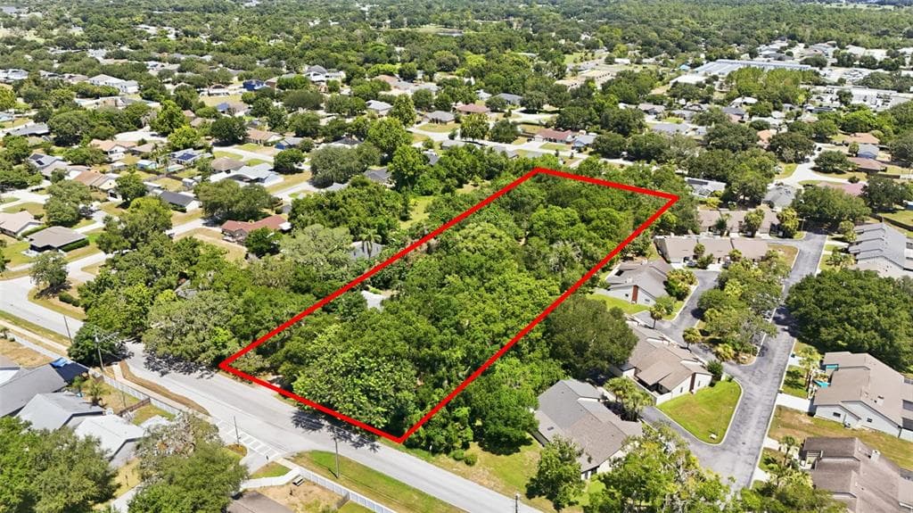 2675 E WASHINGTON AVENUE, EUSTIS, FL 32726 — zdjęcie 2