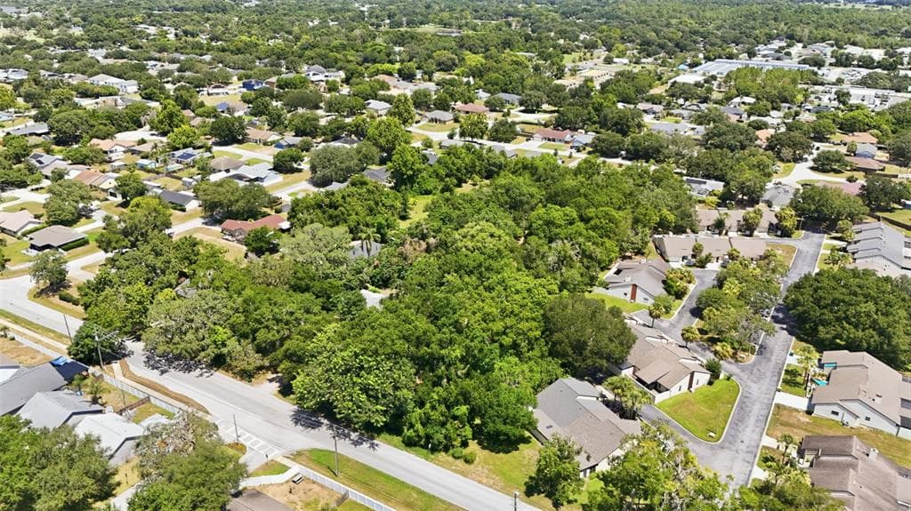2675 E WASHINGTON AVENUE, EUSTIS, FL 32726 — zdjęcie 5