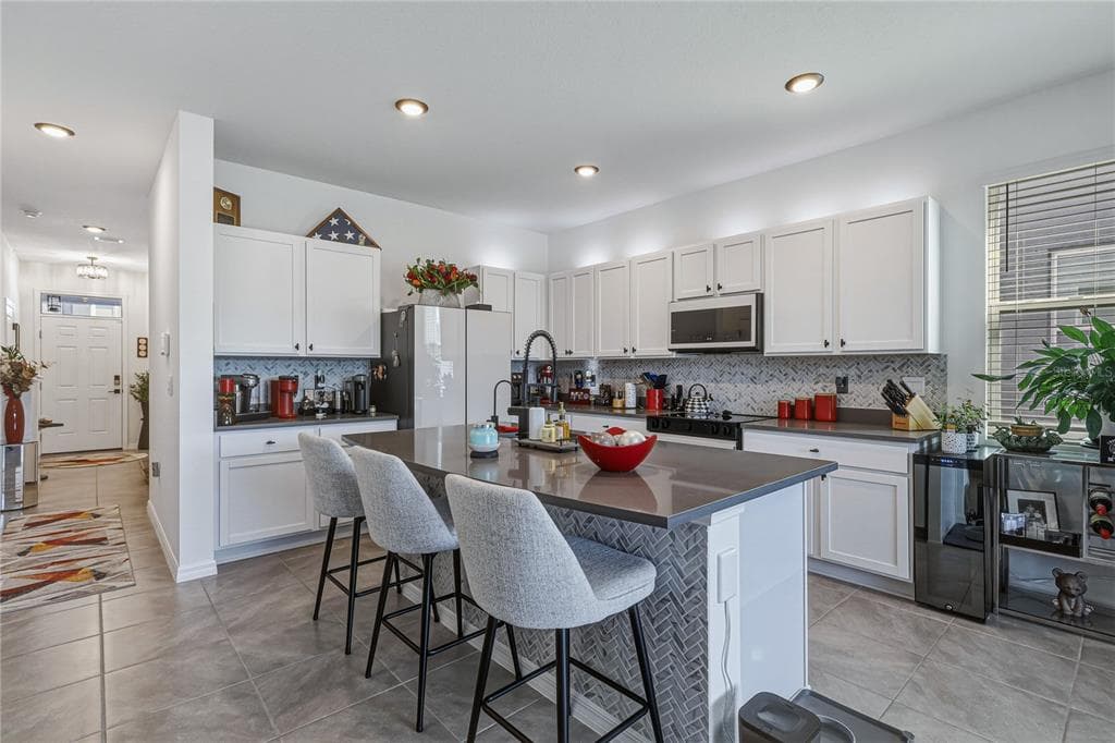 388 MANGROVE SHADE CIRCLE, APOLLO BEACH, FL 33572 — zdjęcie 4