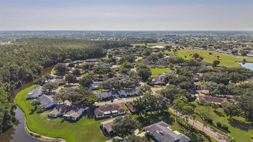 1905 HANSON COURT # 305, SUN CITY CENTER, FL 33573 — zdjęcie 5