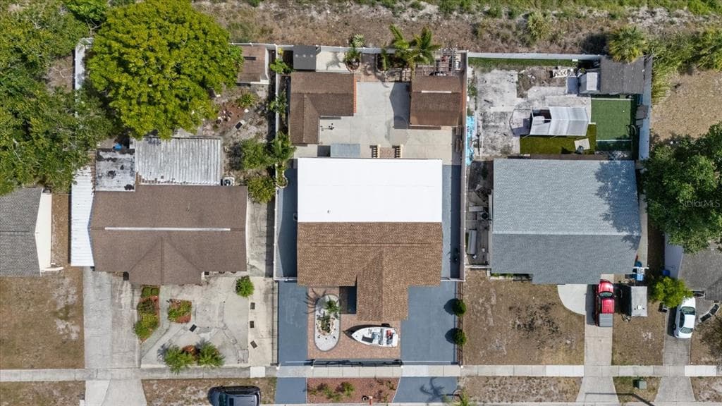 8318 DRYCREEK DRIVE, TAMPA, FL 33615 — zdjęcie 4