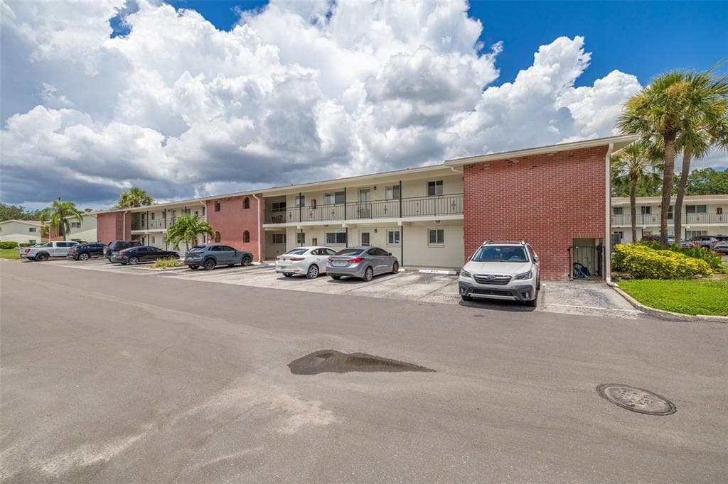 4550 OVERLOOK DRIVE NE # 155, ST PETERSBURG, FL 33703 — zdjęcie 2