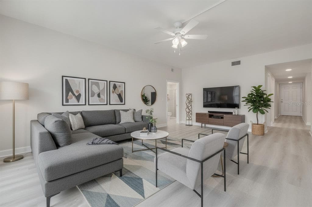 4550 OVERLOOK DRIVE NE # 155, ST PETERSBURG, FL 33703 — zdjęcie 5
