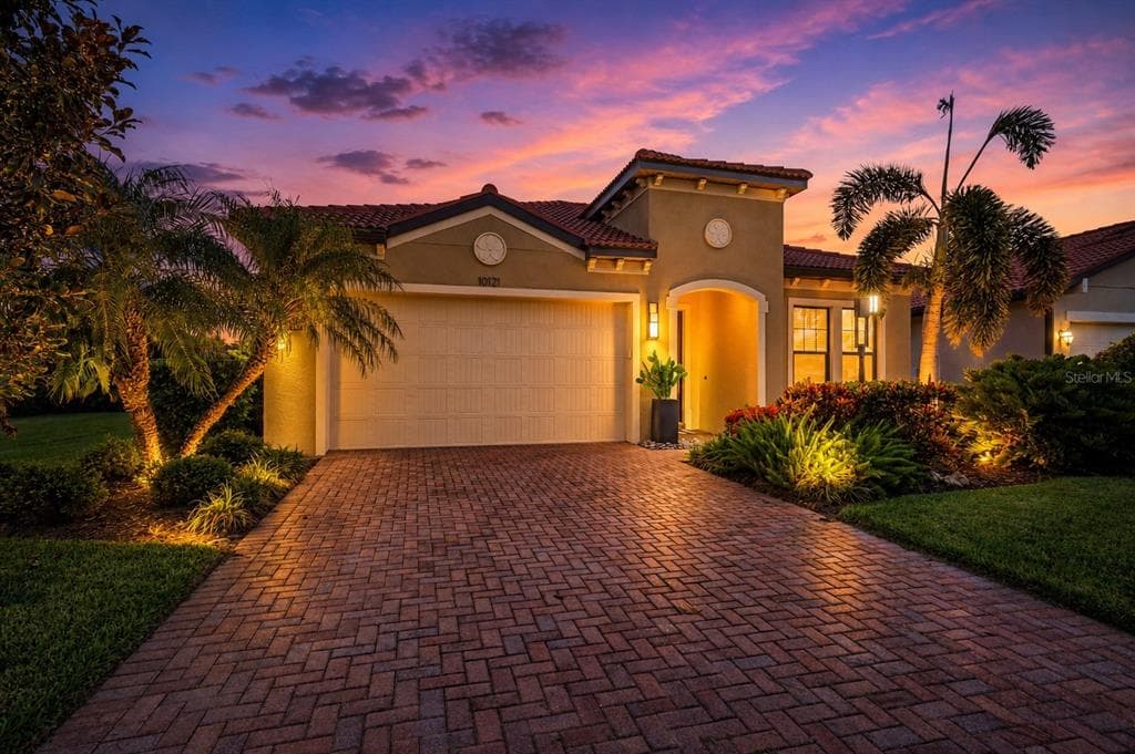 10121 MARBELLA DRIVE, BRADENTON, FL 34211