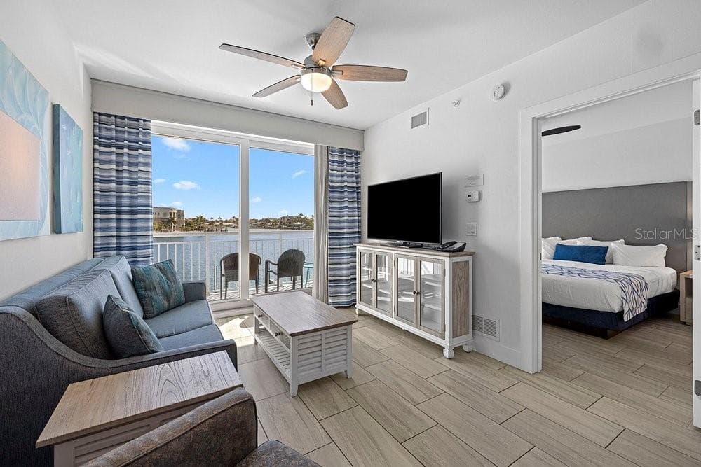 10091 GULF BOULEVARD # 203E, TREASURE ISLAND, FL 33706 — zdjęcie 3