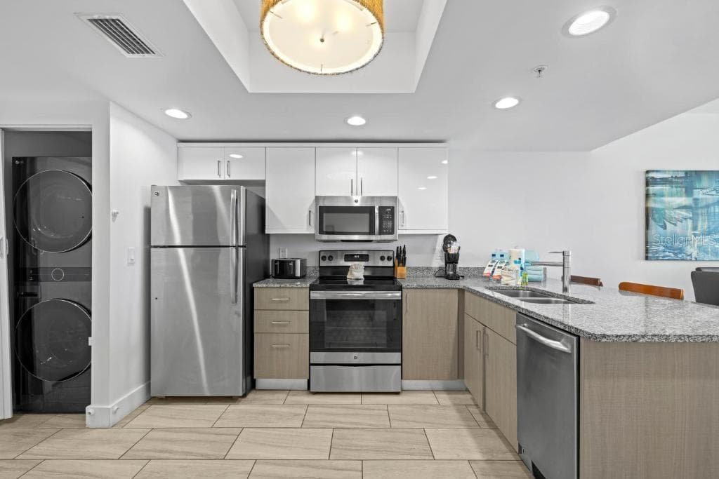 10091 GULF BOULEVARD # 203E, TREASURE ISLAND, FL 33706 — zdjęcie 5