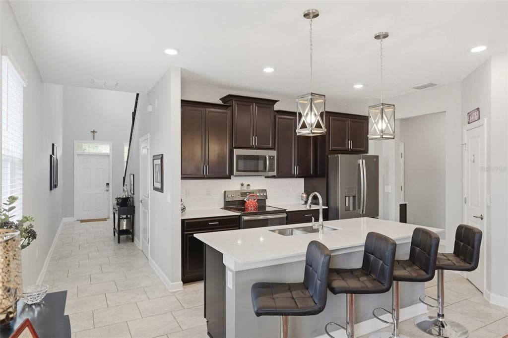 8728 PACIFIC DUNES DRIVE, DAVENPORT, FL 33896 — zdjęcie 2