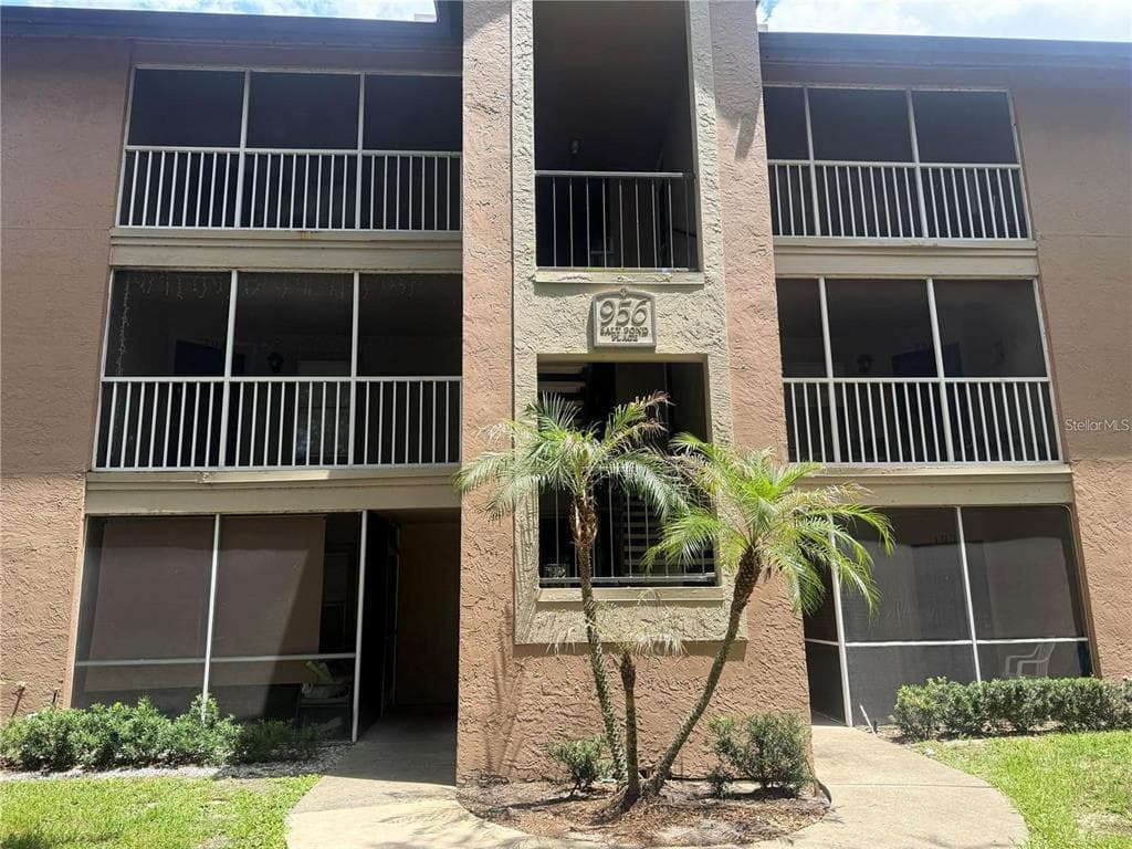 956 SALT POND PLACE # 204, ALTAMONTE SPRINGS, FL 32714