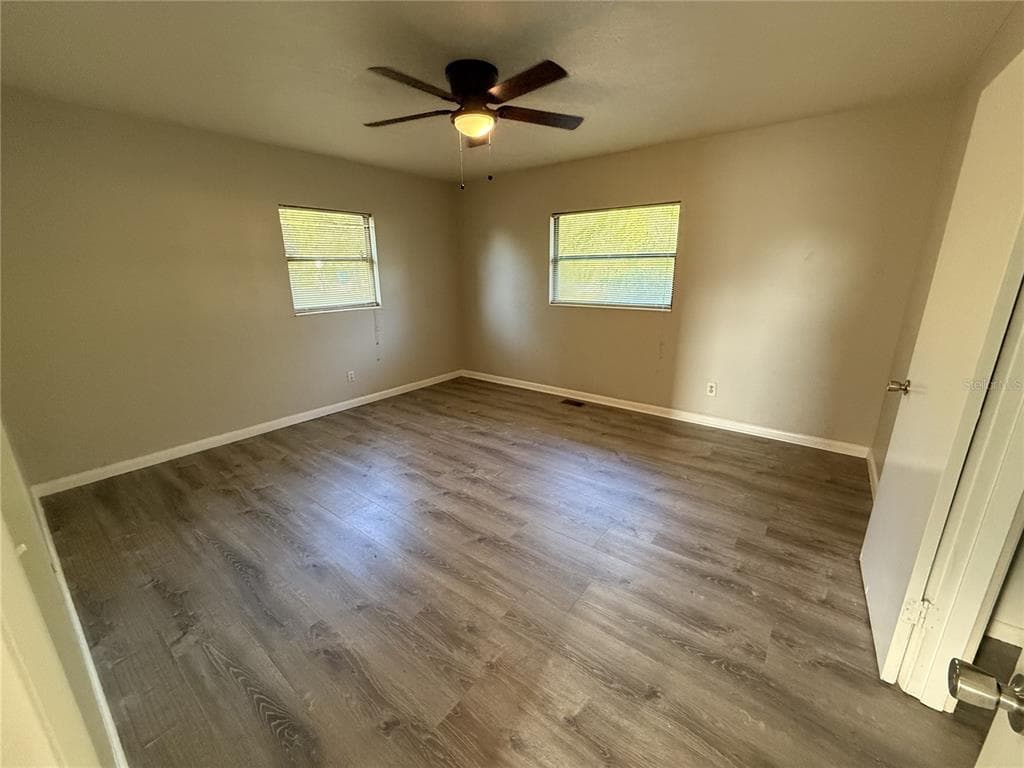 307 S ORANGE AVENUE, DELAND, FL 32720 — zdjęcie 5