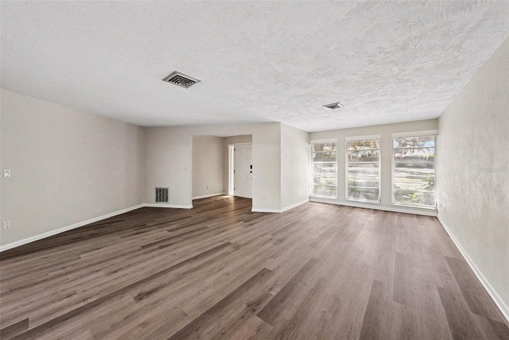 209 15TH STREET, PALM HARBOR, FL 34683 — zdjęcie 5