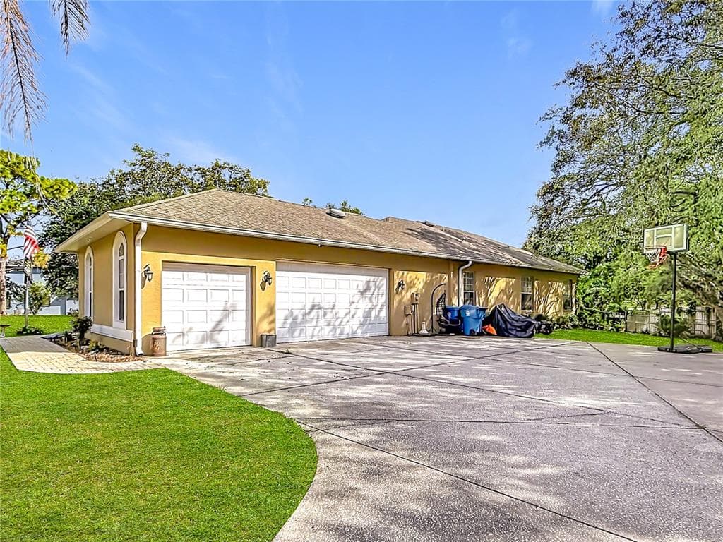 10301 FOX SPARROW AVENUE, WEEKI WACHEE, FL 34613 — zdjęcie 4