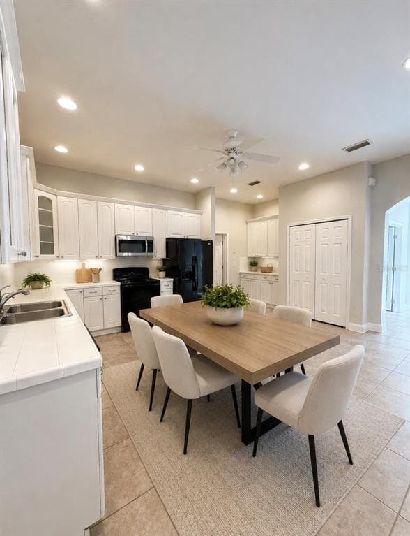 217 E 19TH AVENUE, MOUNT DORA, FL 32757 — zdjęcie 4