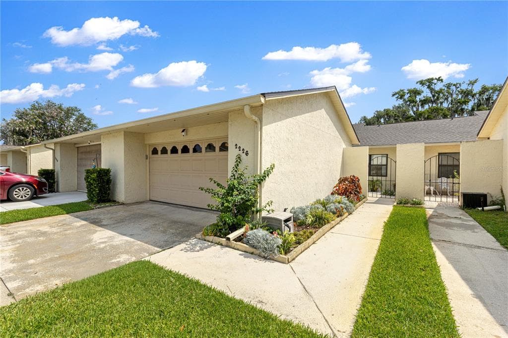 2226 CYPRESS COVE DRIVE # 2226, TAVARES, FL 32778 — zdjęcie 3