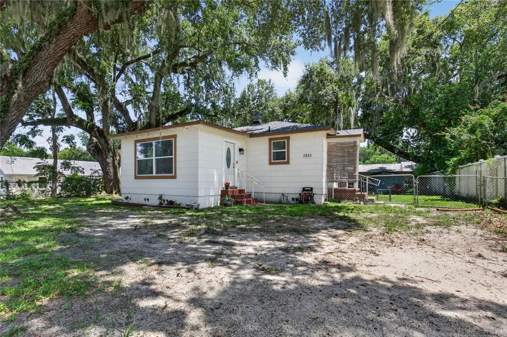 1311 SUMTER STREET, LEESBURG, FL 34748 — zdjęcie 2