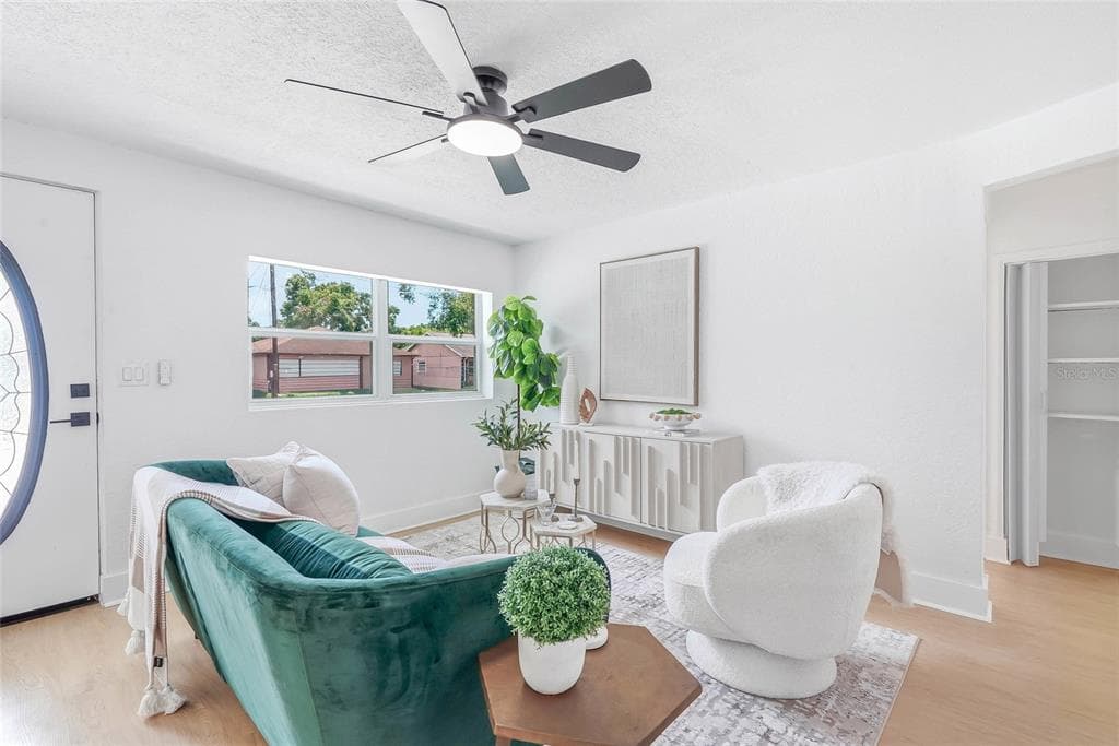 2110 E NEDRO ROAD, TAMPA, FL 33604 — zdjęcie 4