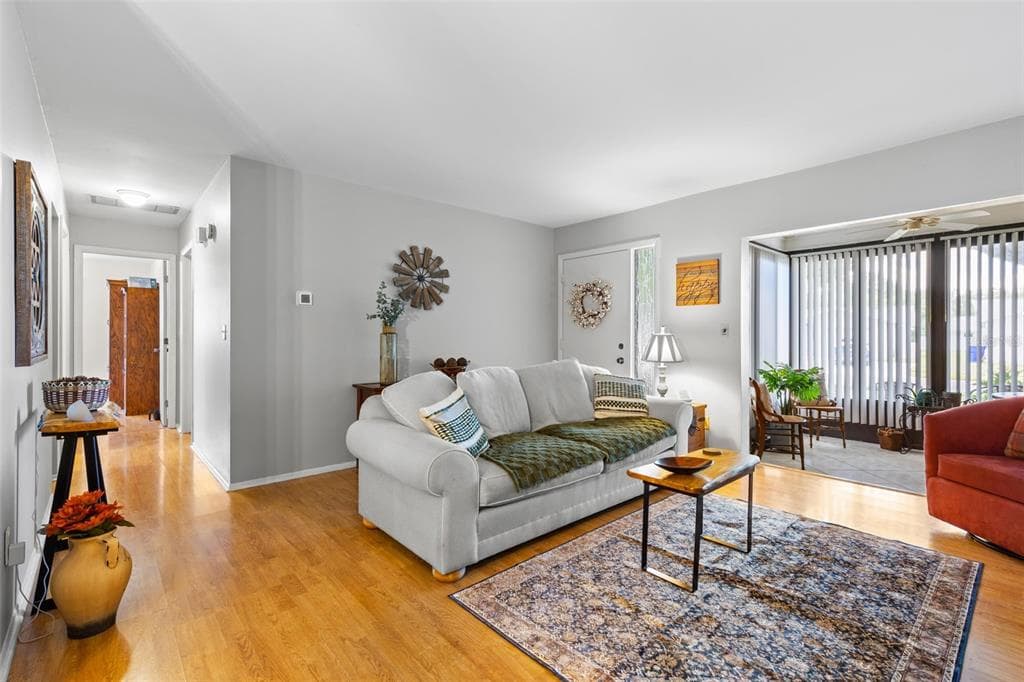 1227 QUEEN ANNE DRIVE # A, PALM HARBOR, FL 34684 — zdjęcie 3