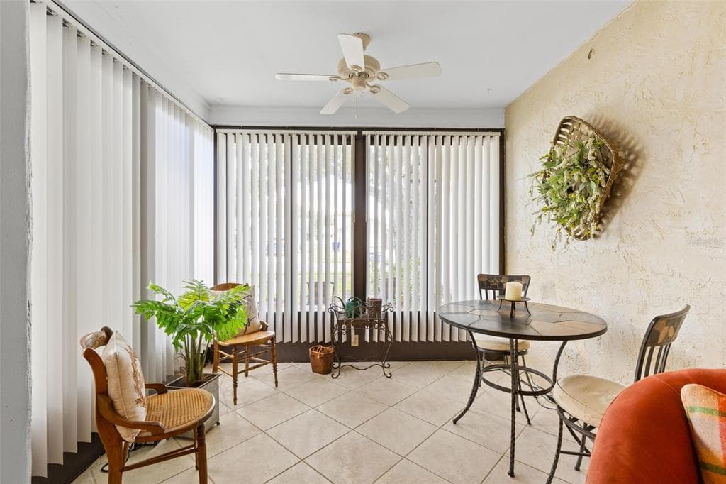 1227 QUEEN ANNE DRIVE # A, PALM HARBOR, FL 34684 — zdjęcie 5
