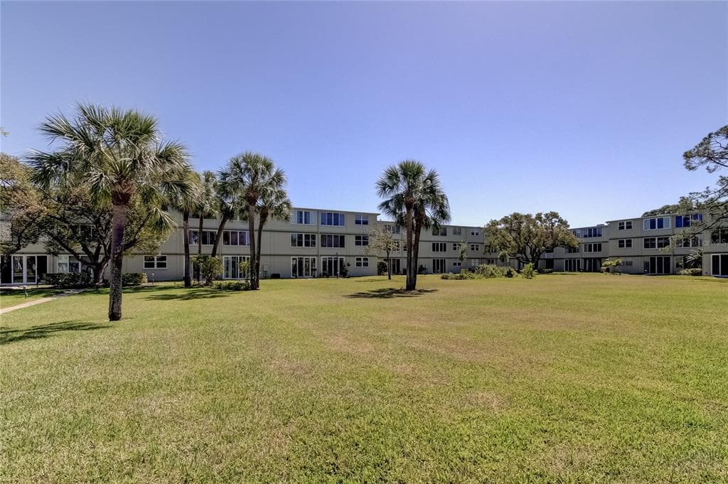 4890 BAY STREET NE # 323, ST PETERSBURG, FL 33703 — zdjęcie 5