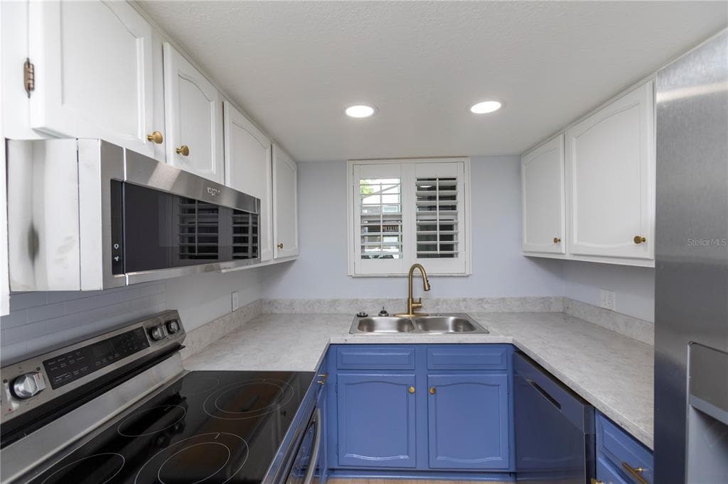 4008 PASSPORT LANE # 104, NEW PORT RICHEY, FL 34653 — zdjęcie 5