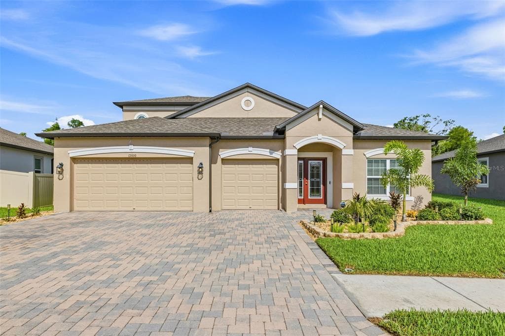 12000 NOUVEAU AVENUE, SPRING HILL, FL 34610