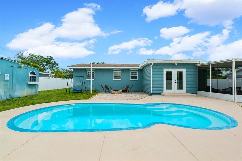 7690 91ST STREET, SEMINOLE, FL 33777 — zdjęcie 3