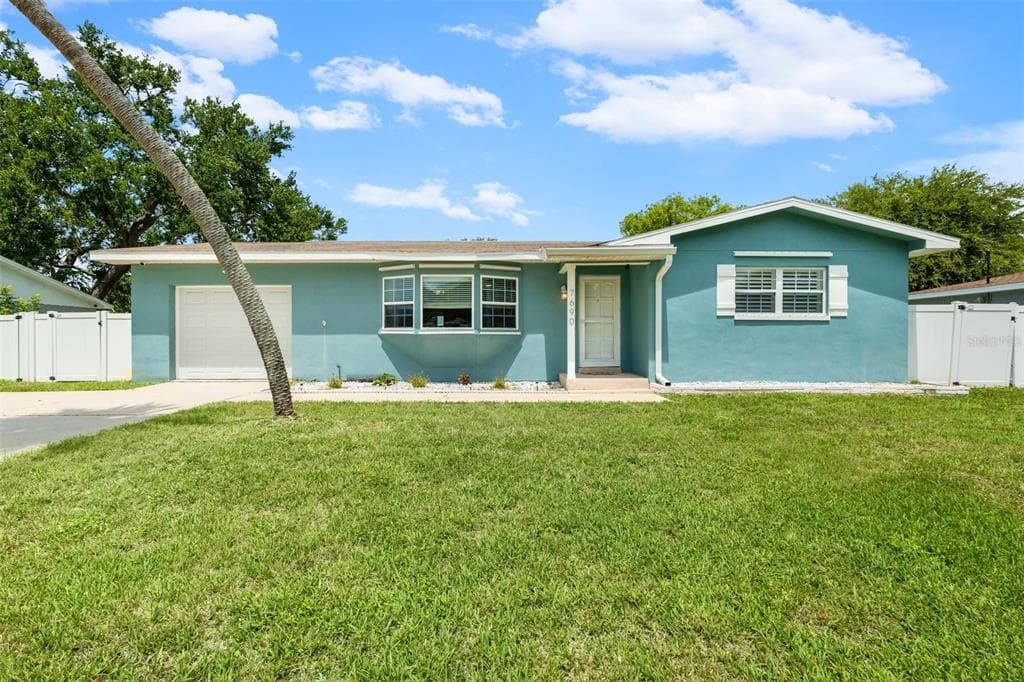 7690 91ST STREET, SEMINOLE, FL 33777