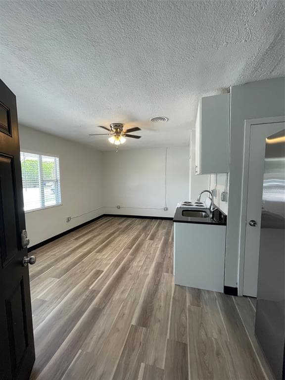 707 ROSERY ROAD NW # 3, LARGO, FL 33770 — zdjęcie 3