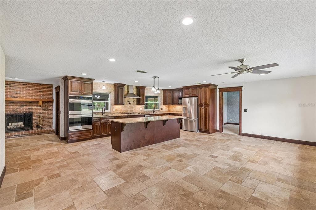 1322 W VOORHIS AVENUE, DELAND, FL 32720 — zdjęcie 4