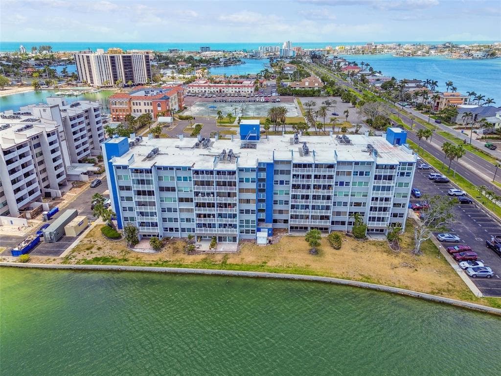 500 TREASURE ISLAND CAUSEWAY # 607, ST PETERSBURG, FL 33706 — zdjęcie 2