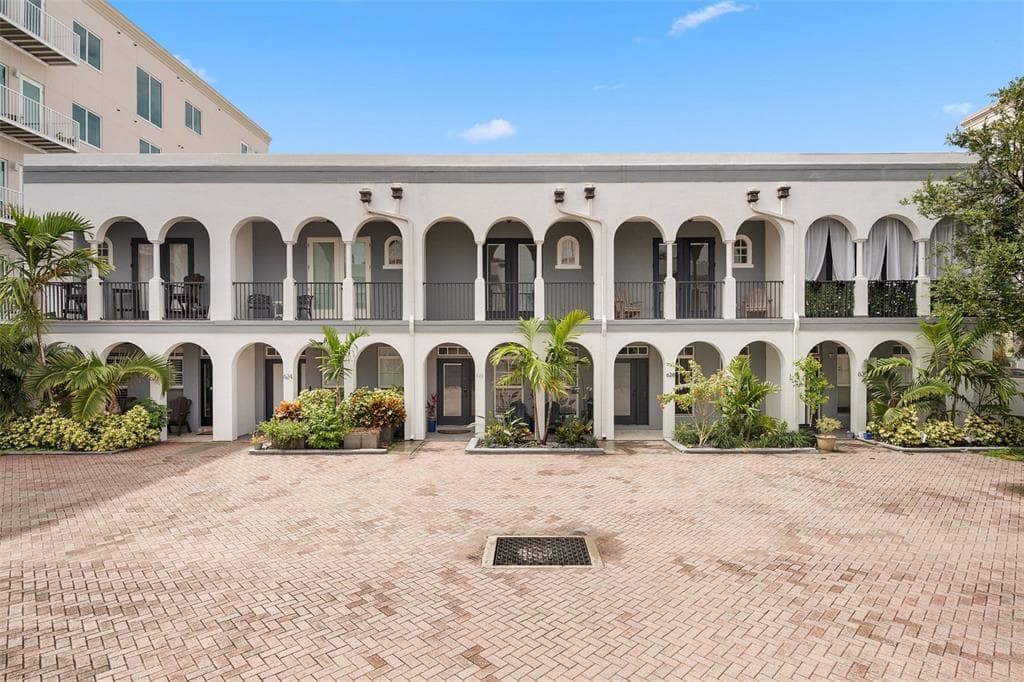 628 3RD AVENUE S, ST PETERSBURG, FL 33701 — zdjęcie 2