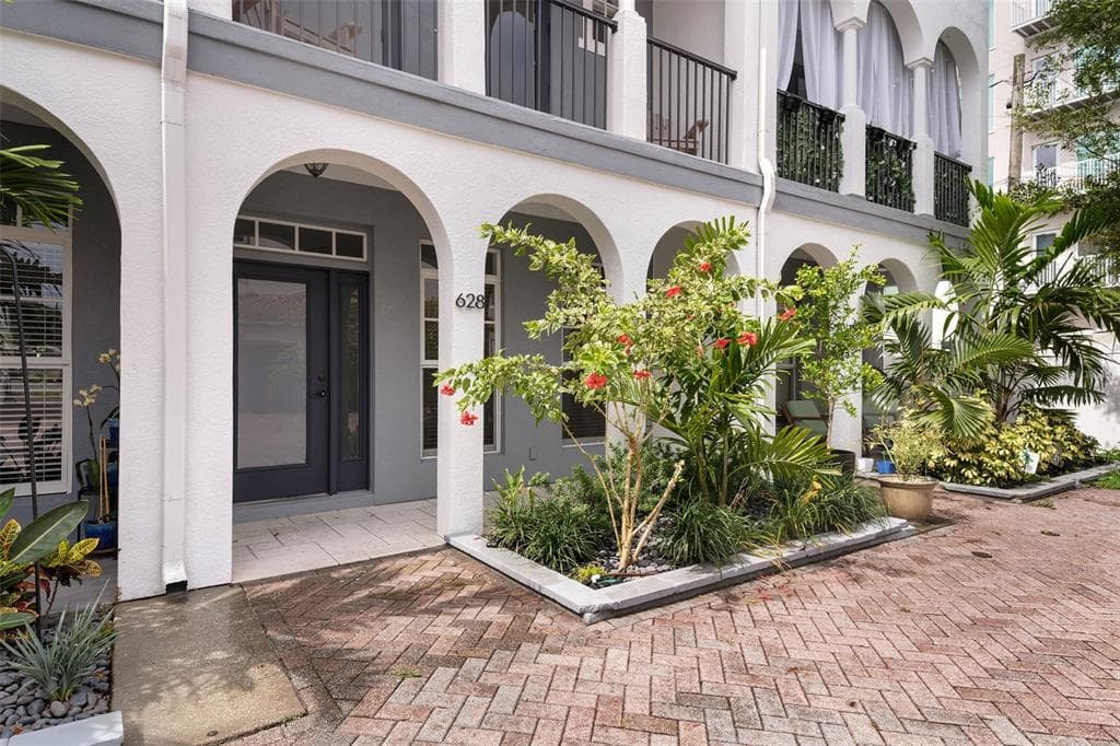 628 3RD AVENUE S, ST PETERSBURG, FL 33701