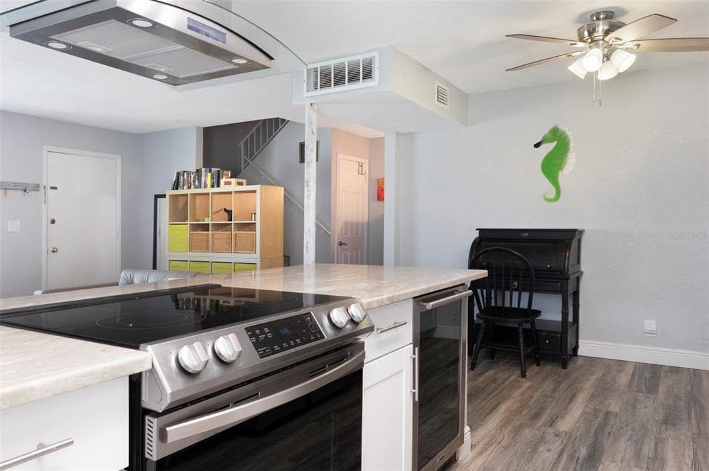 3281 38TH WAY S # C, ST PETERSBURG, FL 33711 — zdjęcie 5