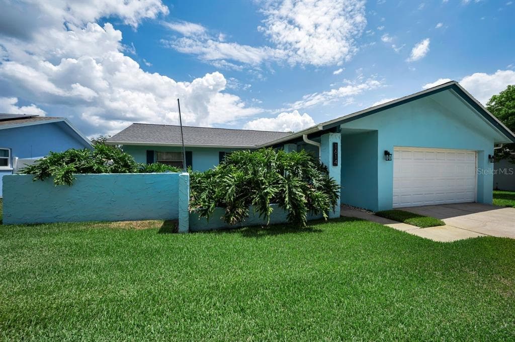 1614 DALE CIRCLE N, DUNEDIN, FL 34698