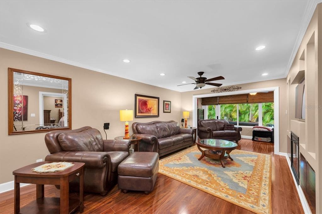 19029 US HIGHWAY 19 N # 13E, CLEARWATER, FL 33764 — zdjęcie 2