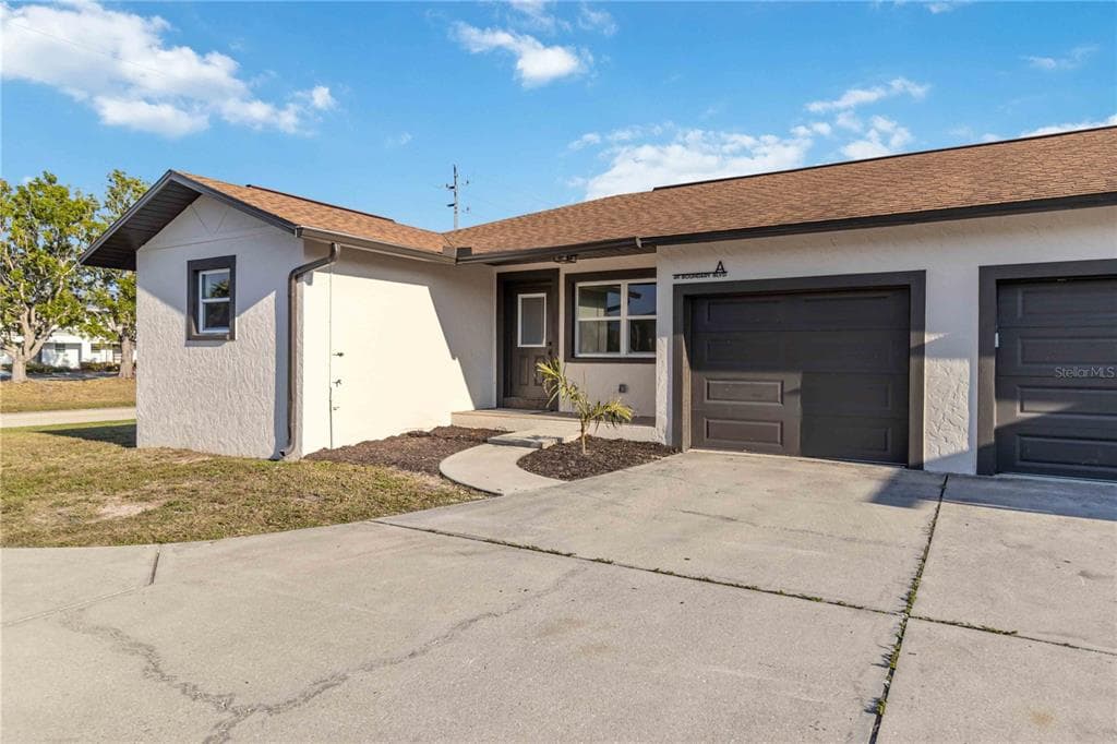 49 BOUNDARY BOULEVARD # B, ROTONDA WEST, FL 33947 — zdjęcie 4