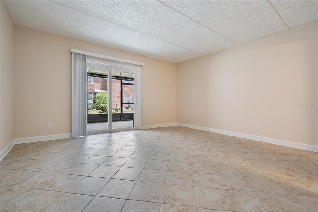 8565 12TH WAY N # A, ST PETERSBURG, FL 33702 — zdjęcie 5