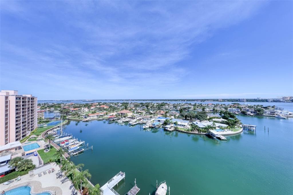31 ISLAND WAY # 1404, CLEARWATER, FL 33767