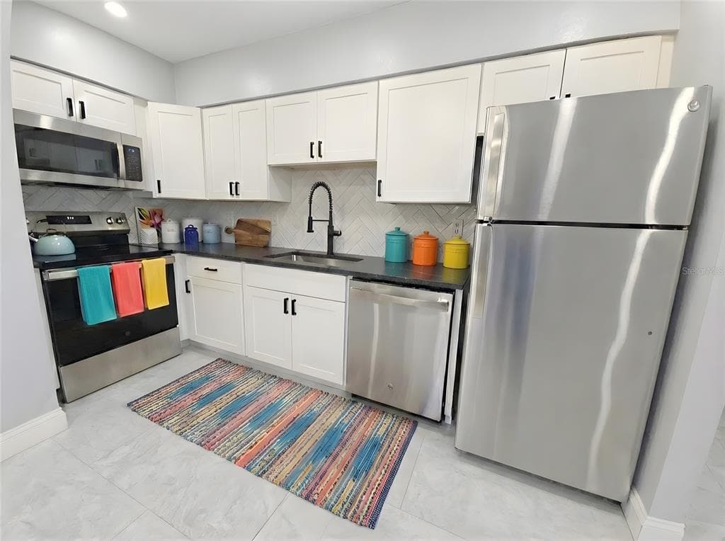 2941 SHORE DRIVE # A, SAFETY HARBOR, FL 34695 — zdjęcie 3