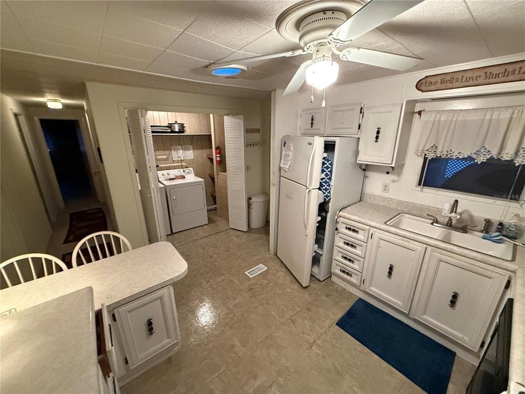 103 N TIMBER TRAIL, WILDWOOD, FL 34785 — zdjęcie 5