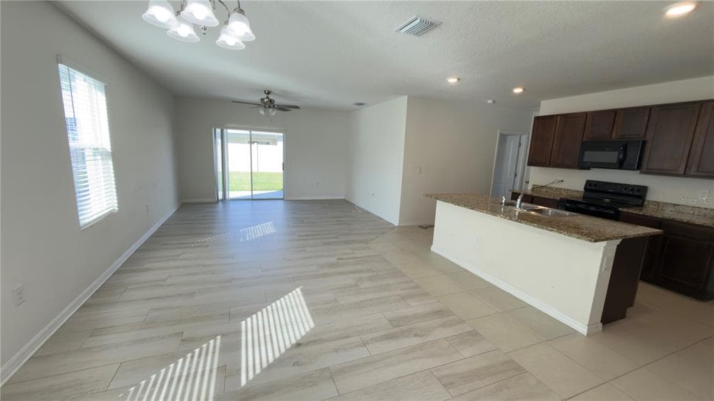 32724 ANSLEY BLOOM LANE, WESLEY CHAPEL, FL 33543 — zdjęcie 5