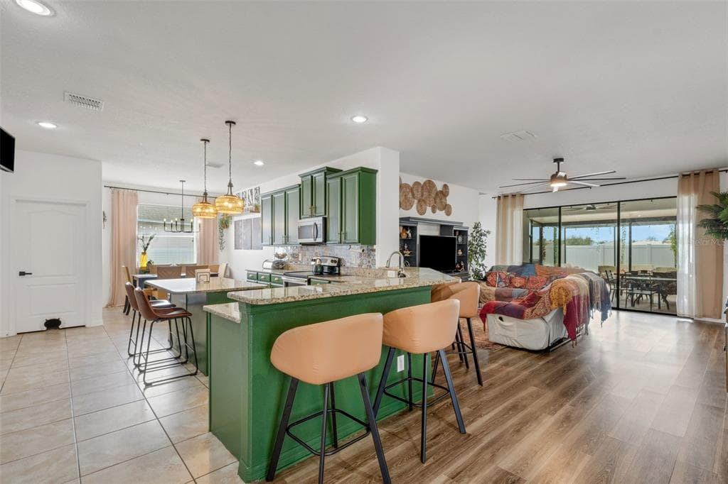 611 WABASH BREEZE CIRCLE, RUSKIN, FL 33570 — zdjęcie 3