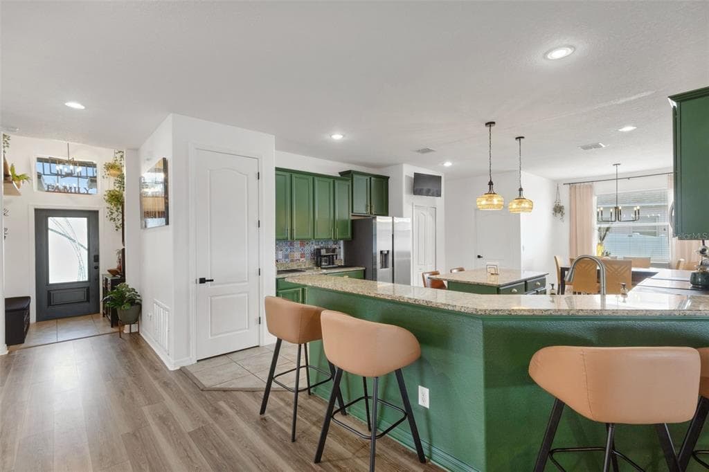 611 WABASH BREEZE CIRCLE, RUSKIN, FL 33570 — zdjęcie 4