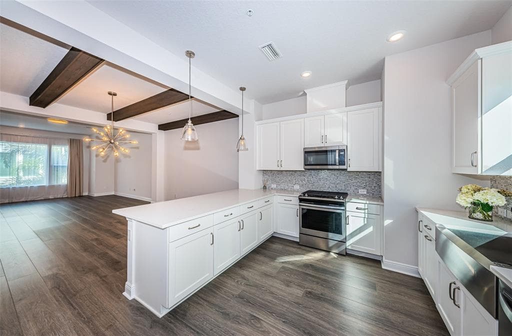 815 BURLINGTON AVENUE N, ST PETERSBURG, FL 33701 — zdjęcie 5