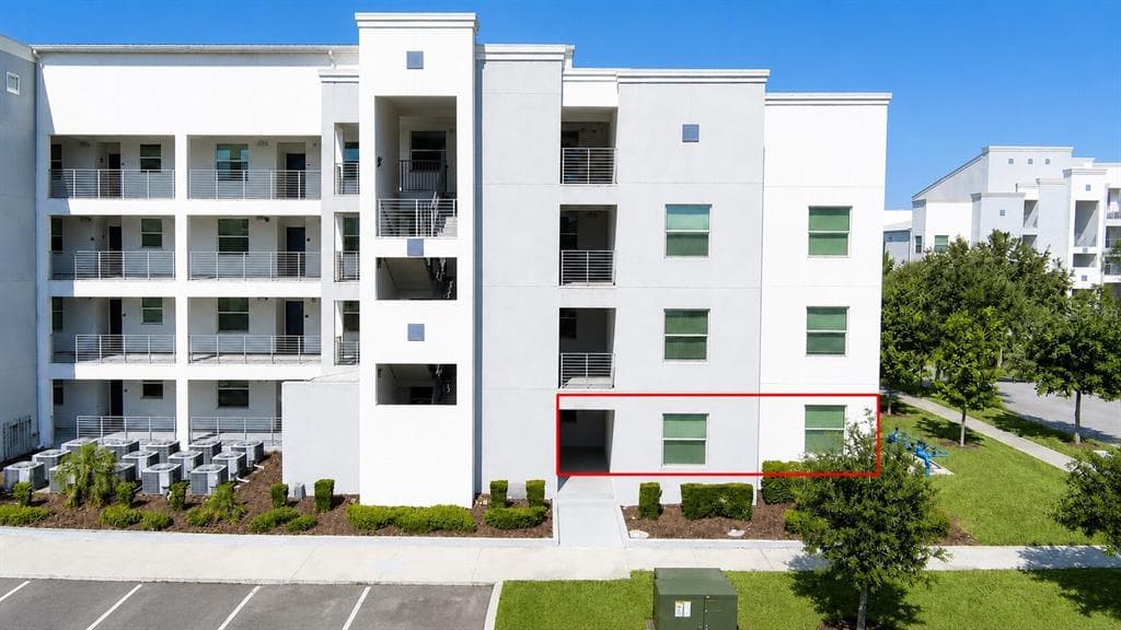 3111 PARADOX CIRCLE # 108, KISSIMMEE, FL 34746