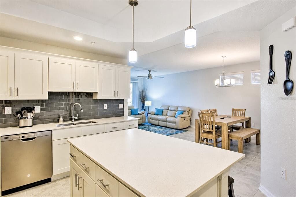 3111 PARADOX CIRCLE # 108, KISSIMMEE, FL 34746 — zdjęcie 5