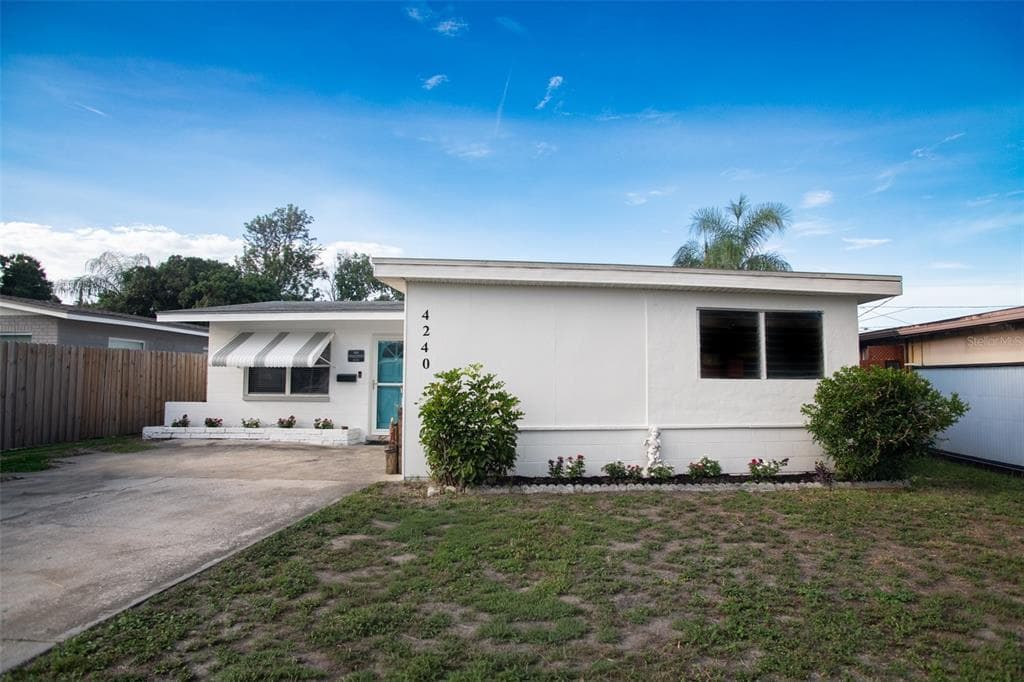 4240 69TH AVENUE N, PINELLAS PARK, FL 33781 — zdjęcie 2