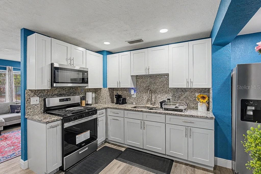1510 SE 14TH AVENUE, GAINESVILLE, FL 32641 — zdjęcie 4