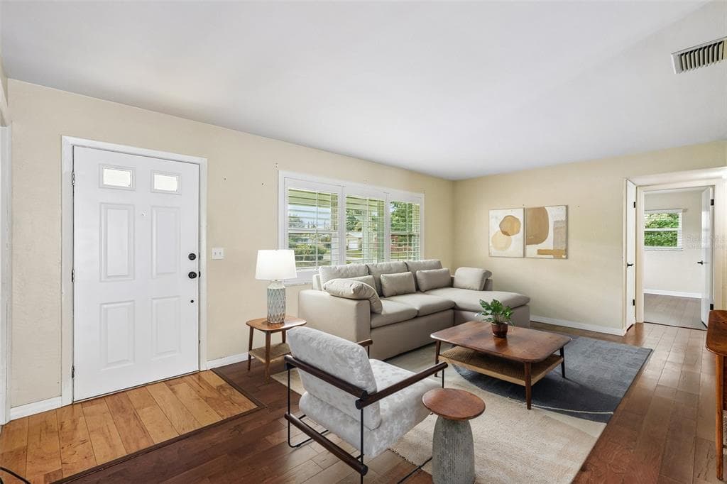 1500 39TH STREET N, ST PETERSBURG, FL 33713 — zdjęcie 3