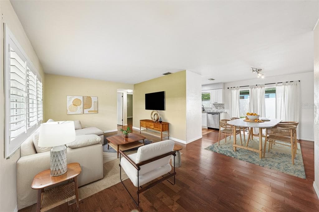 1500 39TH STREET N, ST PETERSBURG, FL 33713 — zdjęcie 5