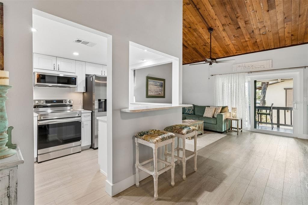 505 PLAZA SEVILLE COURT # 12, TREASURE ISLAND, FL 33706 — zdjęcie 4